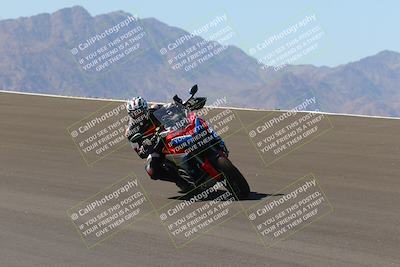 media/Oct-03-2022-Moto Forza (Mon) [[5f077a3730]]/Beginner Group/Session 2 (Turn 10)/